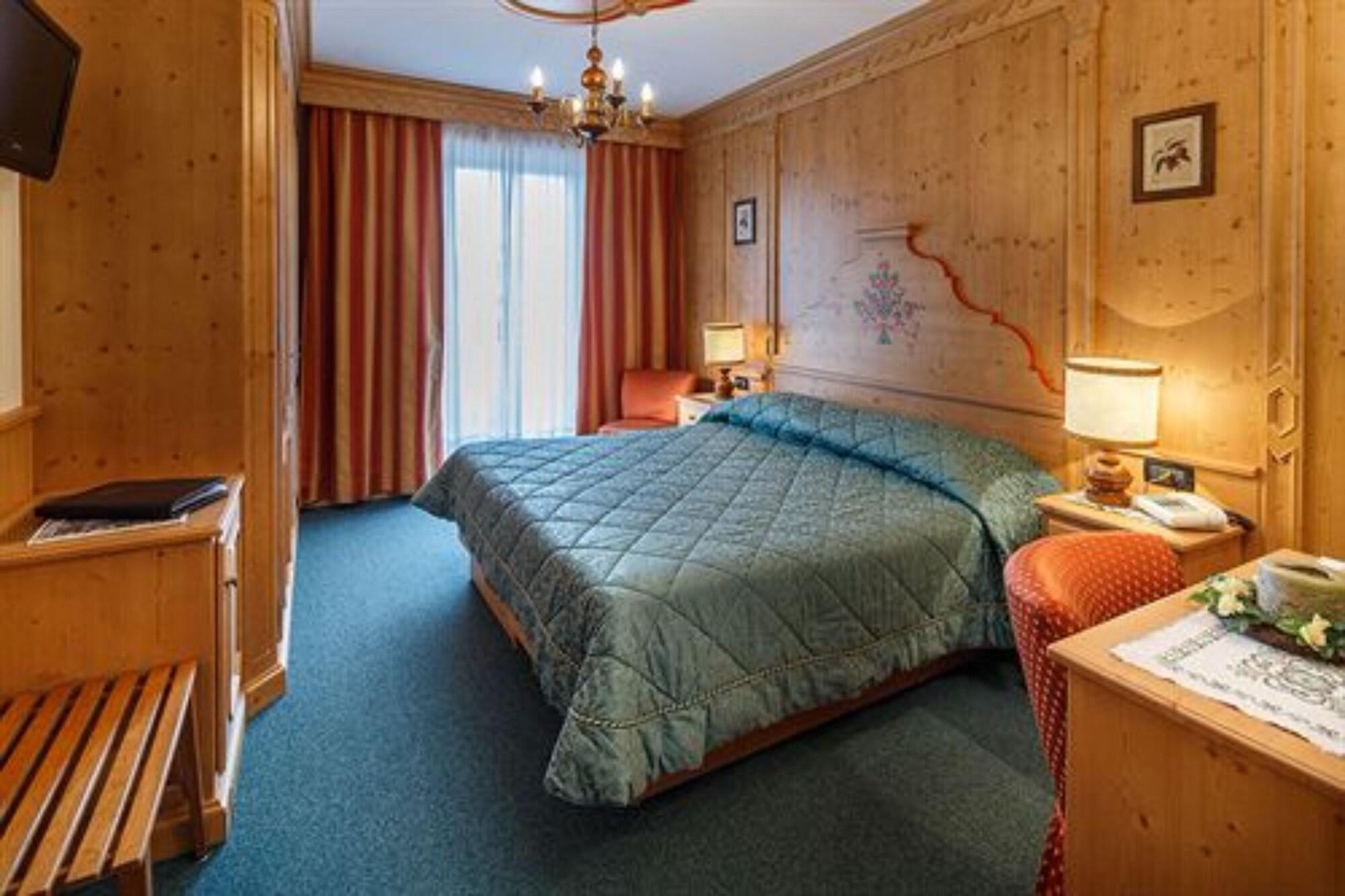 Hotel Columbia & Spa Cortina dʼAmpezzo Zewnętrze zdjęcie